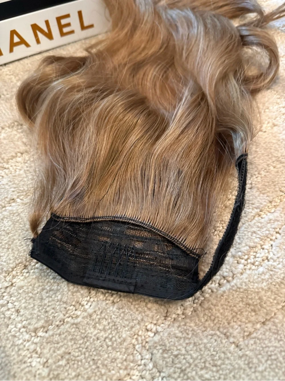 Synthetic Clip-In Ponytail Extension in Light Brown